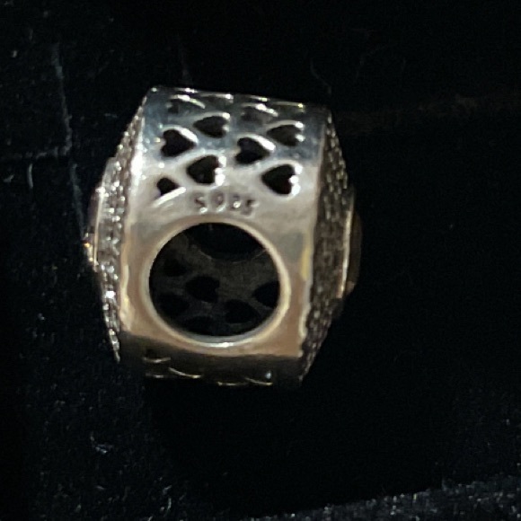 Authentic Pandora blush crystal radiant silver charm 💖 - Picture 5 of 5